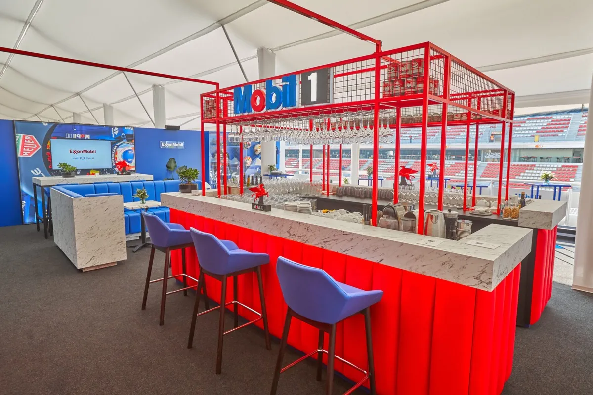 Exxon Mobil Detail 3